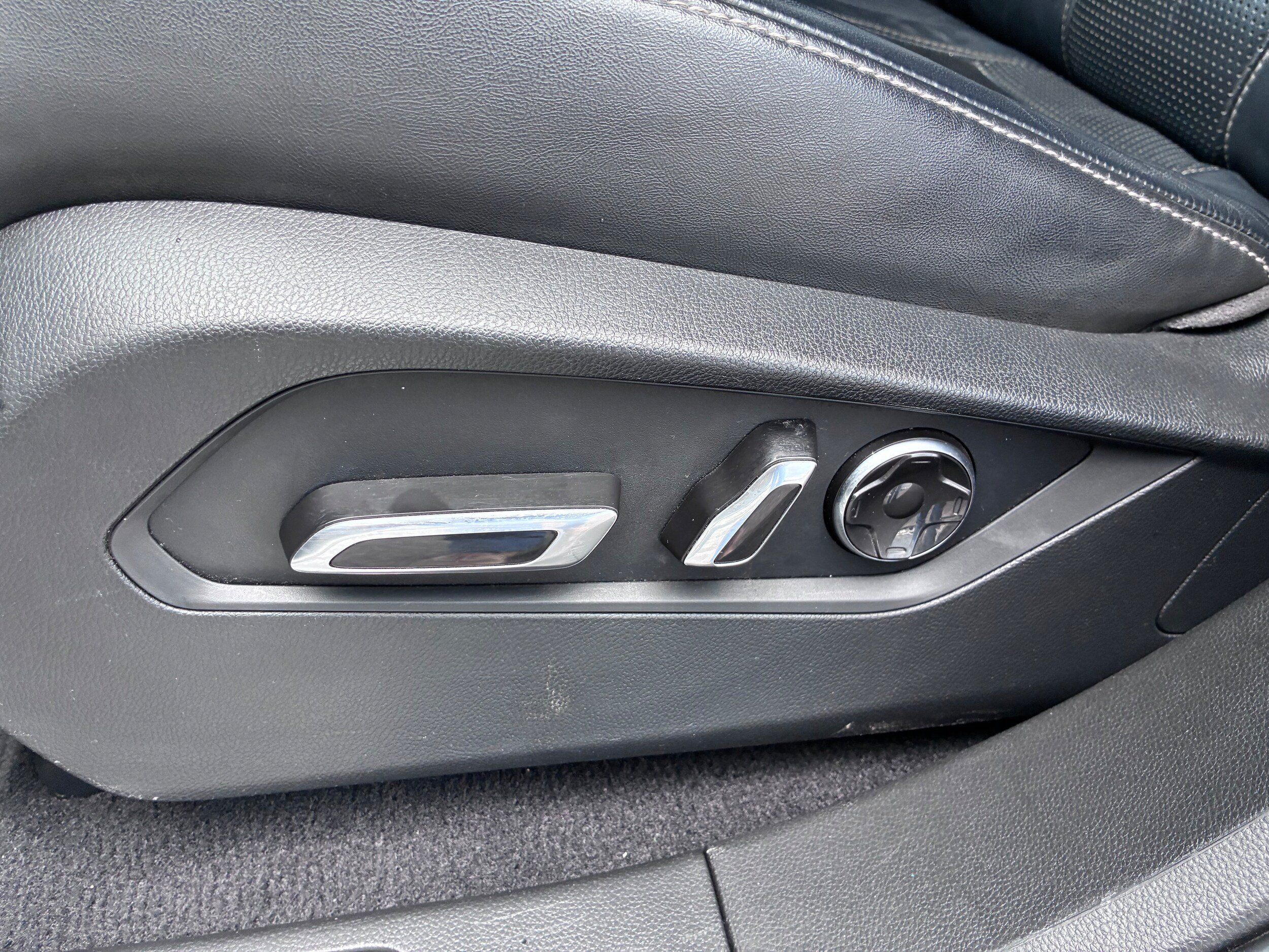 Used 2020 Acura RDX w/ Technology Package AWD/4WD image 21