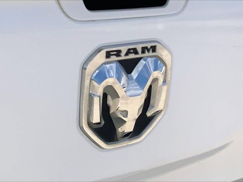 Used 2022 RAM 1500 Lone Star AWD/4WD image 31