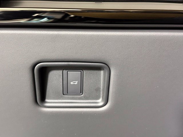 New 2027 Land Rover Range Rover Sport SE AWD/4WD image 29