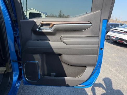 Used 2024 Chevrolet Silverado 1500 RST image 18