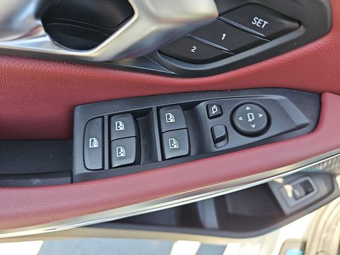 New 2026 BMW 330i Sedan w/ M Sport Package image 28