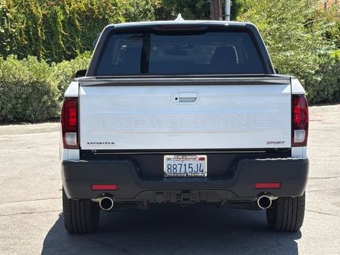 Certified 2025 Honda Ridgeline Sport image 5