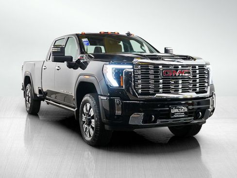 Used 2025 GMC Sierra 2500 Denali w/ Denali Reserve Package AWD/4WD image 7