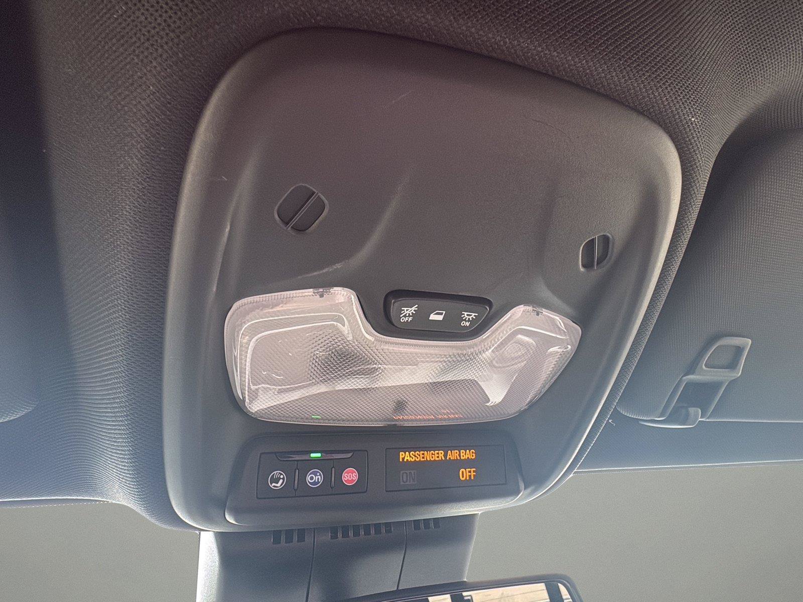 Used 2024 Chevrolet Colorado Trail Boss w/ Advanced Trailering Package AWD/4WD image 24