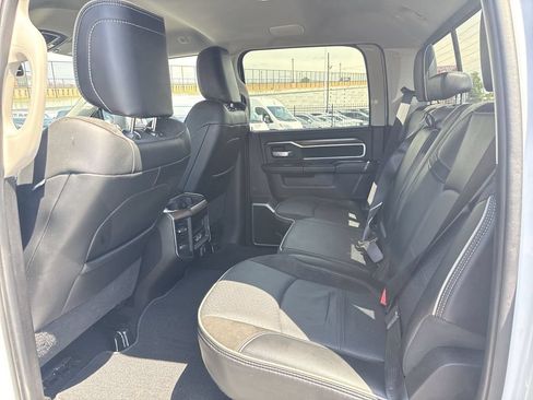 Used 2024 RAM 2500 Laramie AWD/4WD image 36