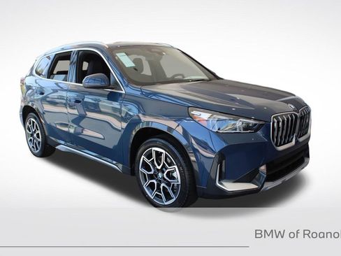 New 2026 BMW X1 xDrive28i w/ Technology Package AWD/4WD image 1