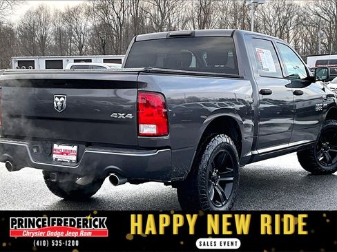 Used 2015 RAM 1500 Express image 10