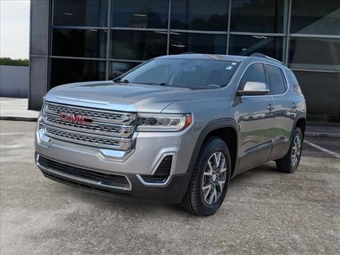 Used 2023 GMC Acadia SLE w/ Driver Convenience Package FWD image 5