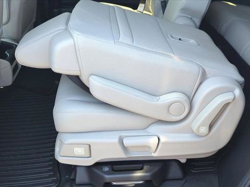 New 2026 Honda Odyssey EX-L image 3