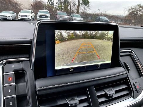 Certified 2023 Chevrolet Suburban Premier image 24