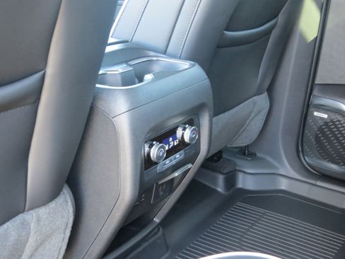 New 2025 Buick Enclave Sport Touring w/ Power Package image 18