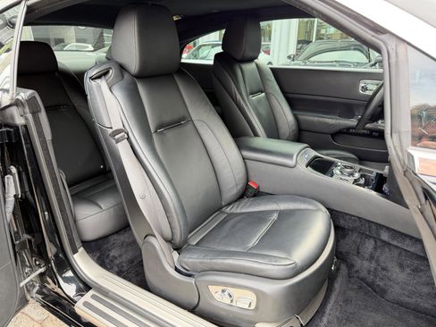 Used 2016 Rolls-Royce Wraith image 51