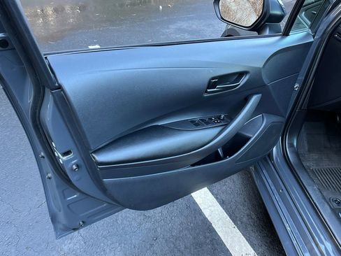 Used 2024 Toyota Corolla LE image 11