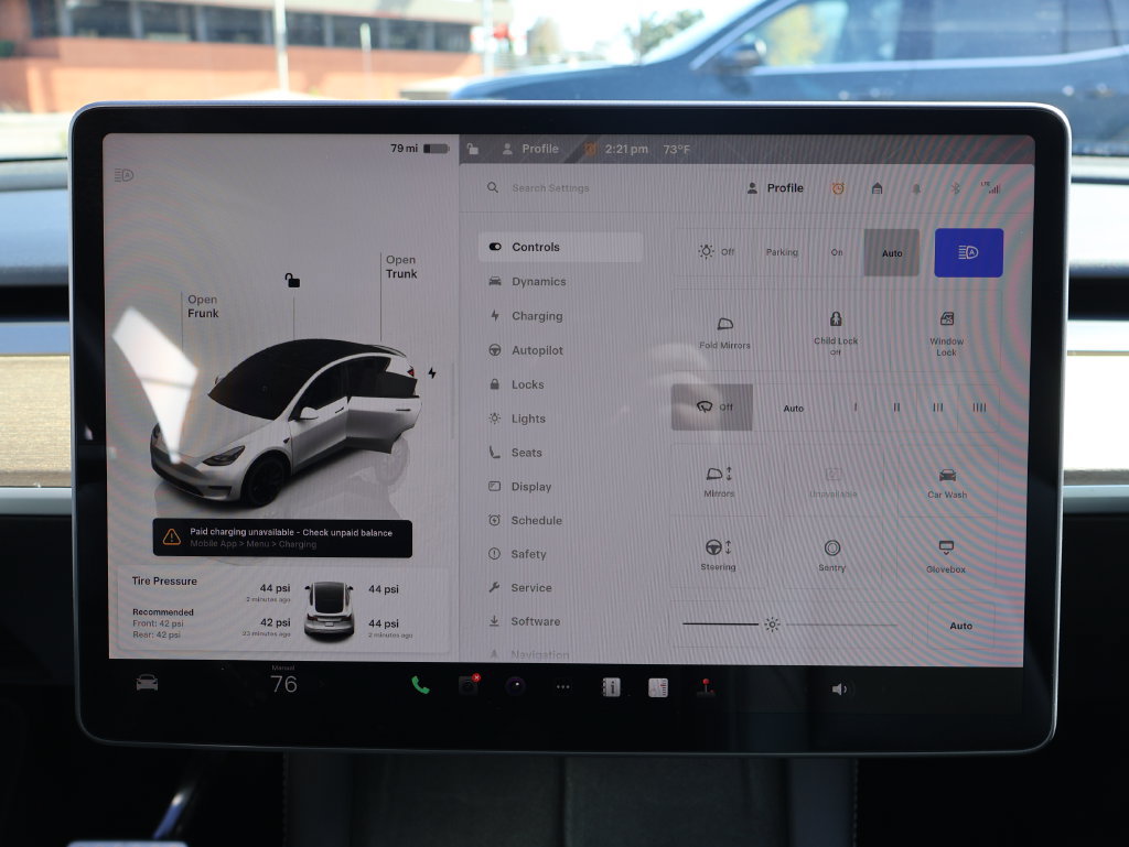 Used 2022 Tesla Model Y Performance AWD/4WD image 18