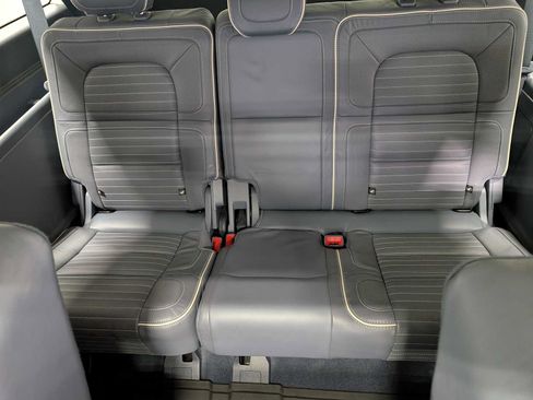 Used 2021 Lincoln Navigator L Black Label w/ Cargo Convenience Package AWD/4WD image 26