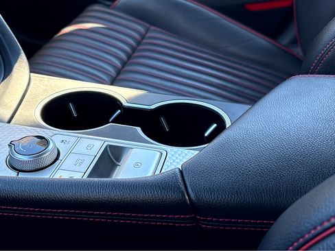 Used 2023 Genesis G70 2.0T w/ Sport Prestige Package image 9