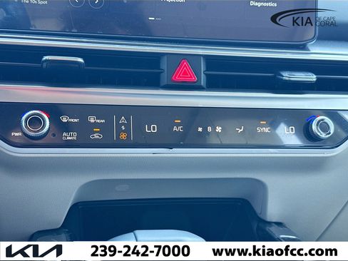 New 2026 Kia Sorento S w/ S Panoramic Sunroof Package image 34