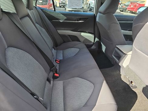 Used 2021 Toyota Camry LE image 48