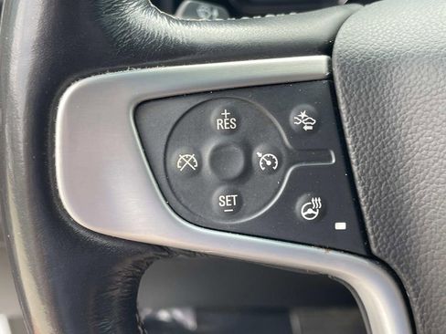 Used 2018 GMC Yukon SLT AWD/4WD image 39