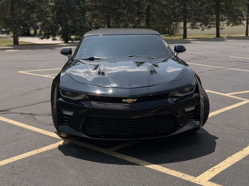 Used 2017 Chevrolet Camaro SS RWD image 12