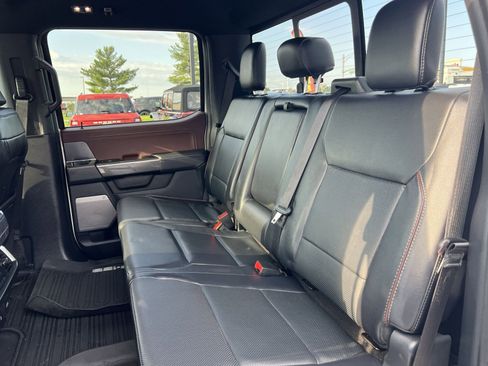 Certified 2023 Ford F150 Lariat AWD/4WD image 32