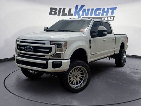Used 2022 Ford F250 Lariat w/ Lariat Ultimate Package AWD/4WD image 1