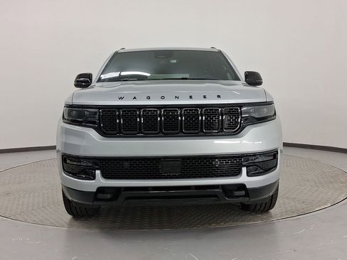 Used 2023 Jeep Wagoneer Series II image 6