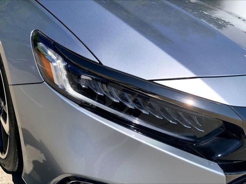 Used 2022 Honda Accord Sport image 26