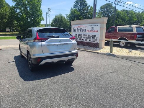 Used 2022 Mitsubishi Eclipse Cross SE AWD/4WD image 4