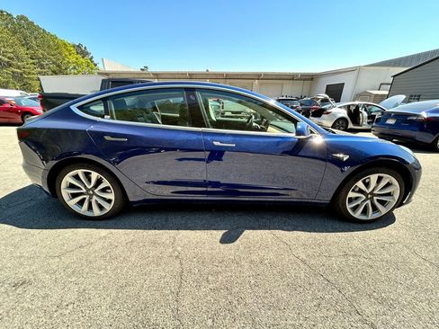Used 2018 Tesla Model 3 Long Range image 8