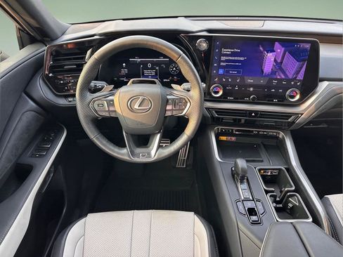 Used 2024 Lexus TX 500h AWD w/ Technology Package image 17