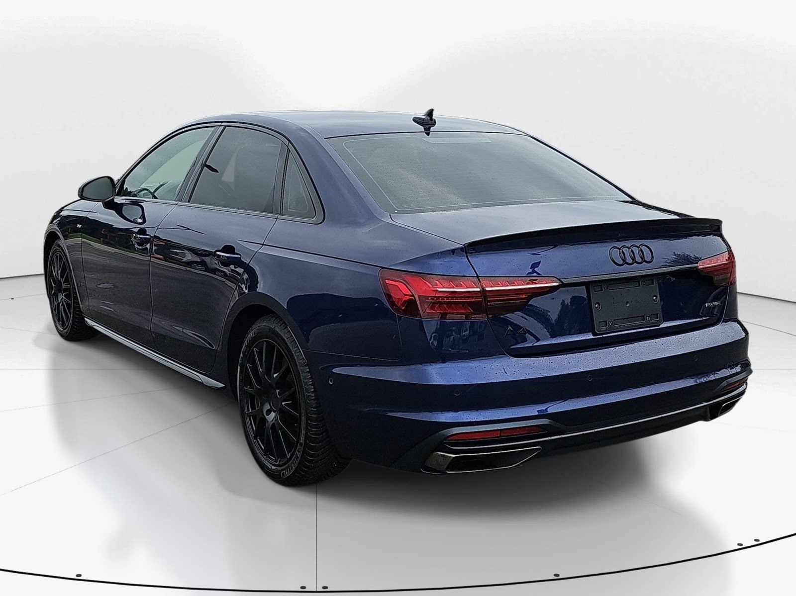Used 2023 Audi A4 2.0T Prestige w/ Prestige Package AWD/4WD image 6