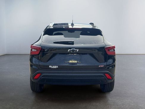 New 2026 Chevrolet Trax RS w/ Sunroof Package image 4