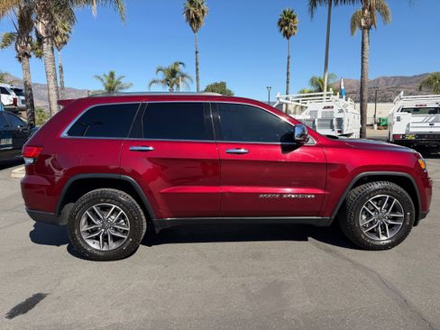 Used 2021 Jeep Grand Cherokee Limited image 9