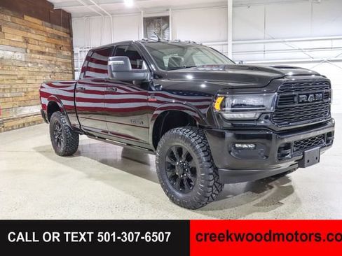Used 2024 RAM 2500 Limited AWD/4WD image 2