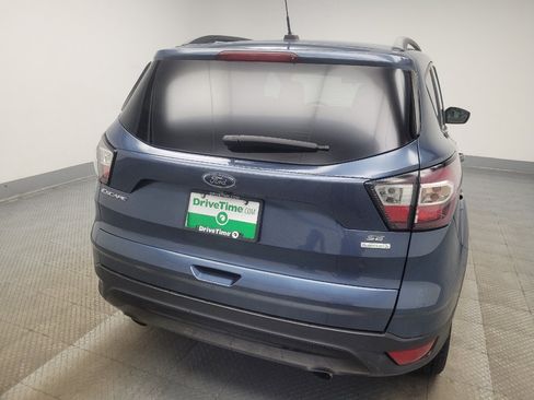 Used 2018 Ford Escape SE w/ SE Sport Appearance Package FWD image 7