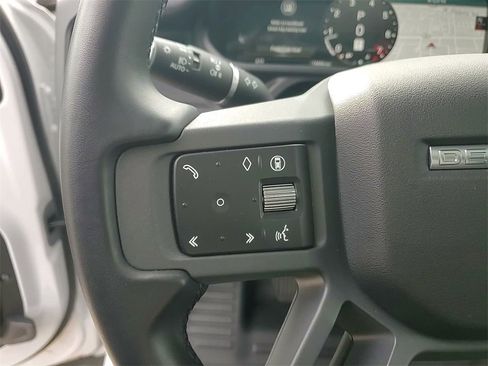 Used 2025 Land Rover Defender 110 S image 24