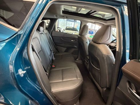 Used 2025 Nissan Murano Platinum w/ Cargo Package AWD/4WD image 30