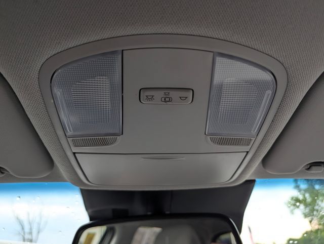 Used 2023 Hyundai Kona SE FWD image 24