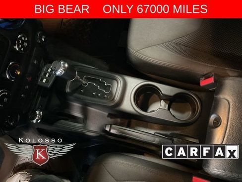 Used 2017 Jeep Wrangler Sport AWD/4WD image 16