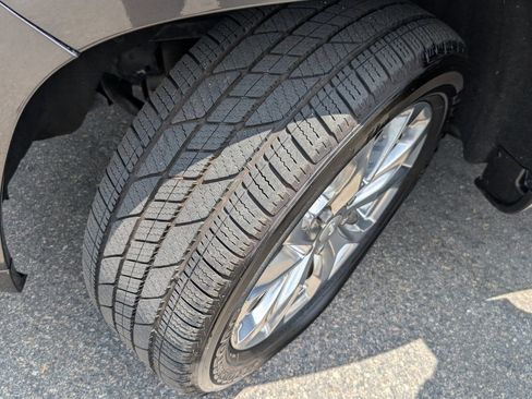 Used 2019 Jeep Grand Cherokee Summit AWD/4WD image 21
