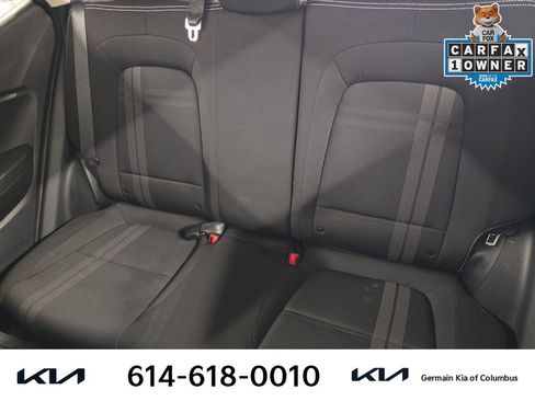 Used 2020 Hyundai Venue SEL FWD image 19