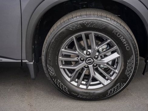 New 2026 Nissan Rogue S image 10