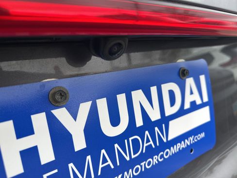 Used 2022 Hyundai Santa Fe Limited AWD/4WD image 6