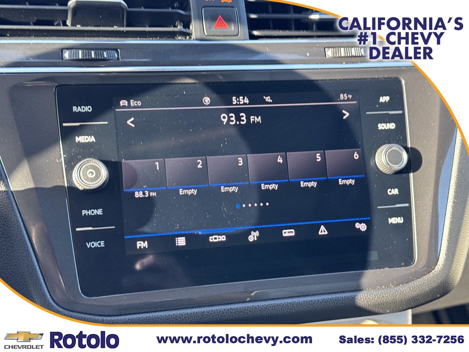 Used 2022 Volkswagen Tiguan SE AWD/4WD image 15