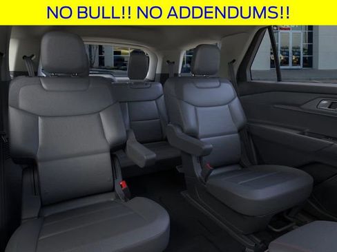 New 2026 Ford Explorer Active RWD image 12
