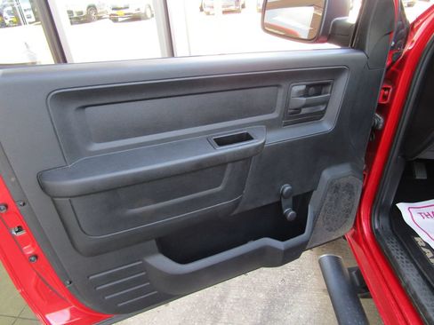 Used 2014 RAM 1500 Tradesman w/ Popular Equipment Group AWD/4WD image 13
