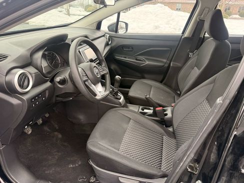 Used 2020 Nissan Versa S image 10