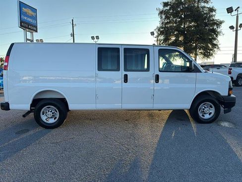 New 2025 Chevrolet Express 3500 Extended w/ Driver Convenience Package RWD image 8