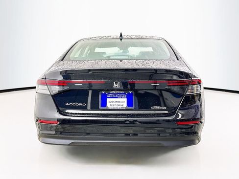 Used 2025 Honda Accord LX image 15